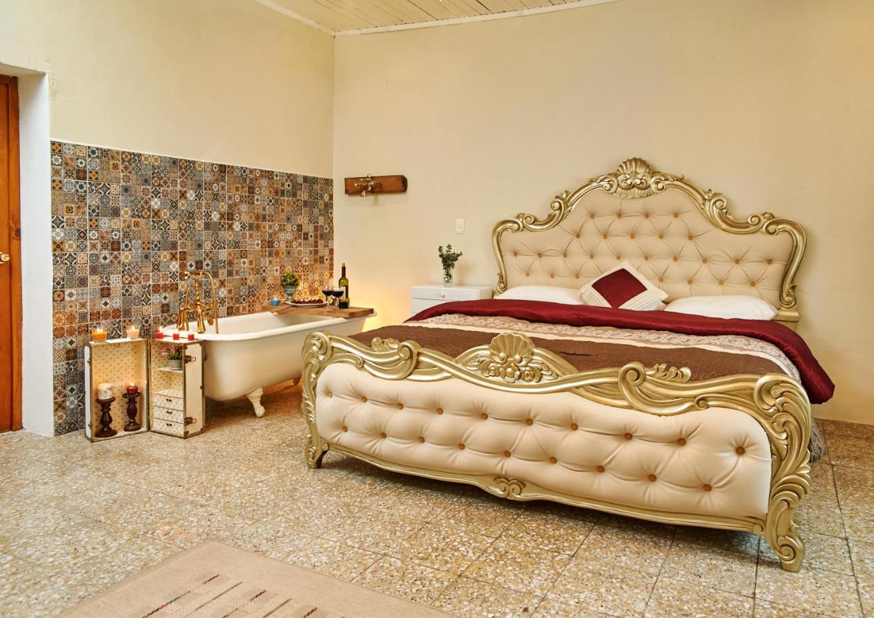 Hotel Vintage "Rialto" Κετσαλτενάνγκο Εξωτερικό φωτογραφία