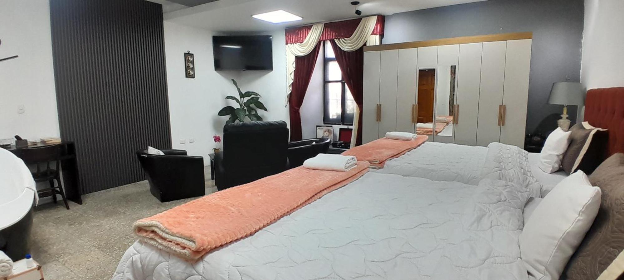 Hotel Vintage "Rialto" Κετσαλτενάνγκο Εξωτερικό φωτογραφία